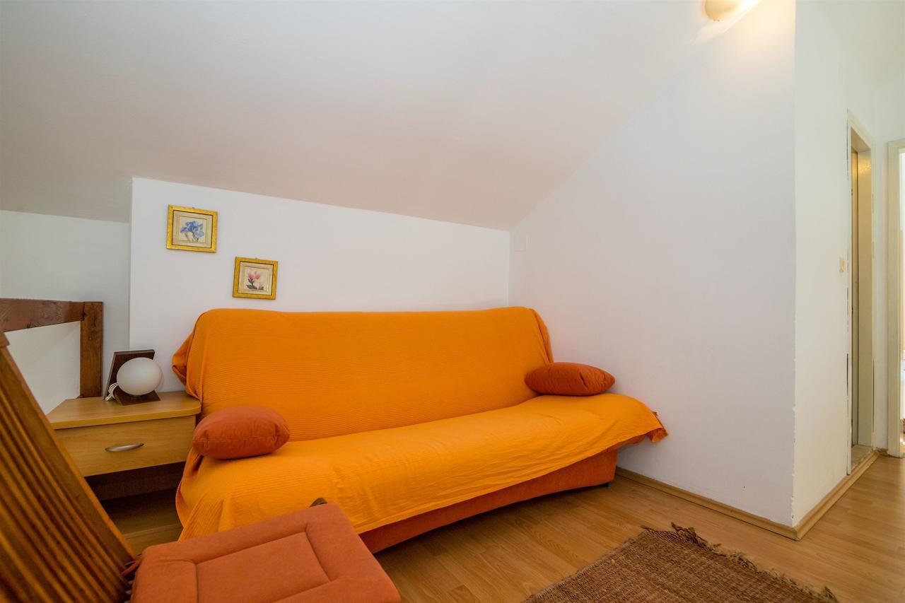 Apartments Antonija ドルヴェニク エクステリア 写真